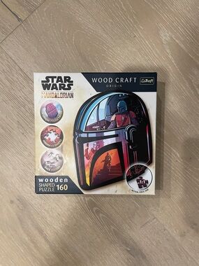 Star Wars The Mandalorian Wooden Shaped Puzzle - Red/Black/Blue